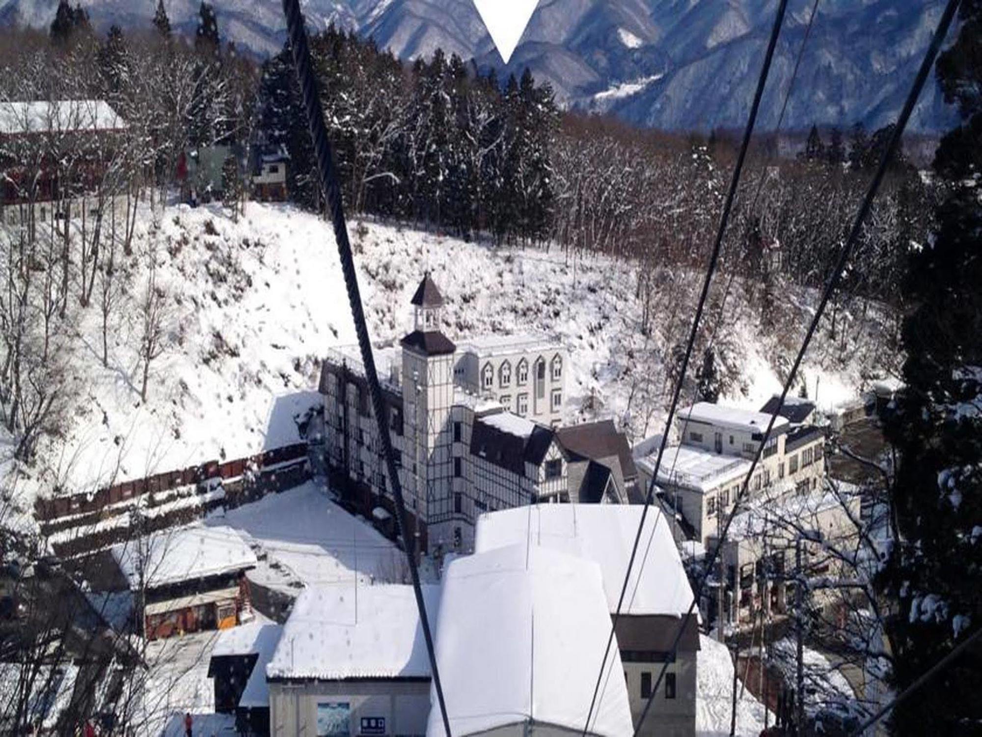 Hakuba Gondola Hotel Экстерьер фото